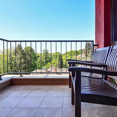 Hotel Mare Flat Two Bedrooms Free Parking *